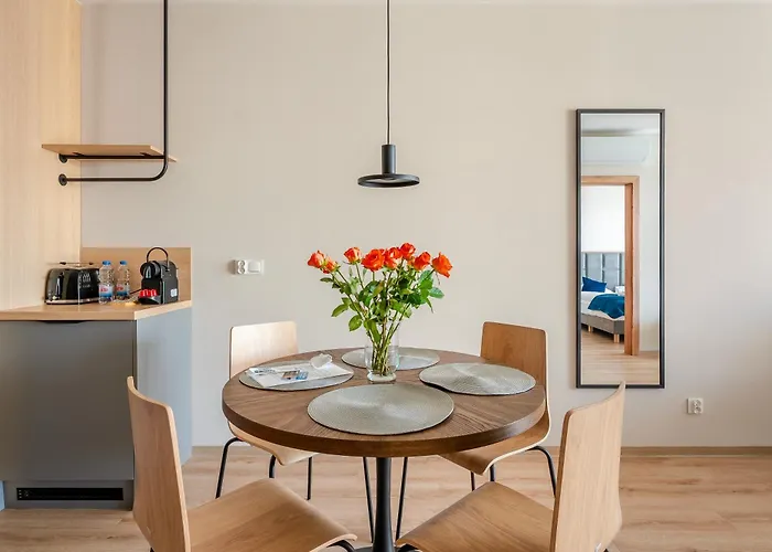 Akces APARTAMENTY KASPROWICZA 20C- NIECZYNNY BASEN 09 DO 15 MARZEC PARKING W MARCU 2026 W CENIE BASEN, SAUNY, JACUZZI, SIŁOWNIA W CENIE - PARKPLATZ IM MÄRZ 2026 IM PREIS ENTHALTEN SCHWIMMBAD, SAUNEN, JACUZZI, FITNESSSTUDIO IM PREIS
